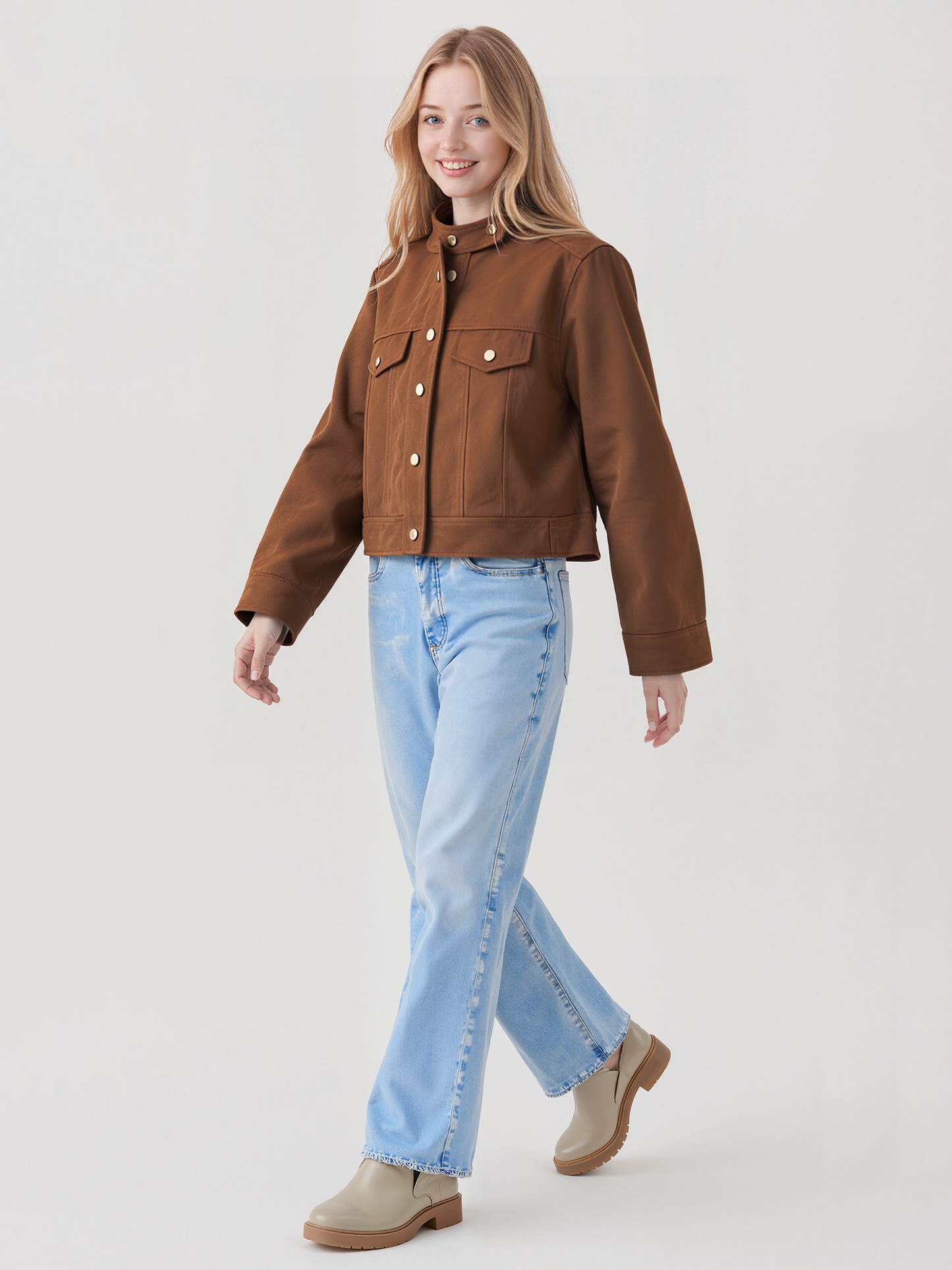 Giacca in Camoscio Cropped con Tasche sul Petto | Elisabetta