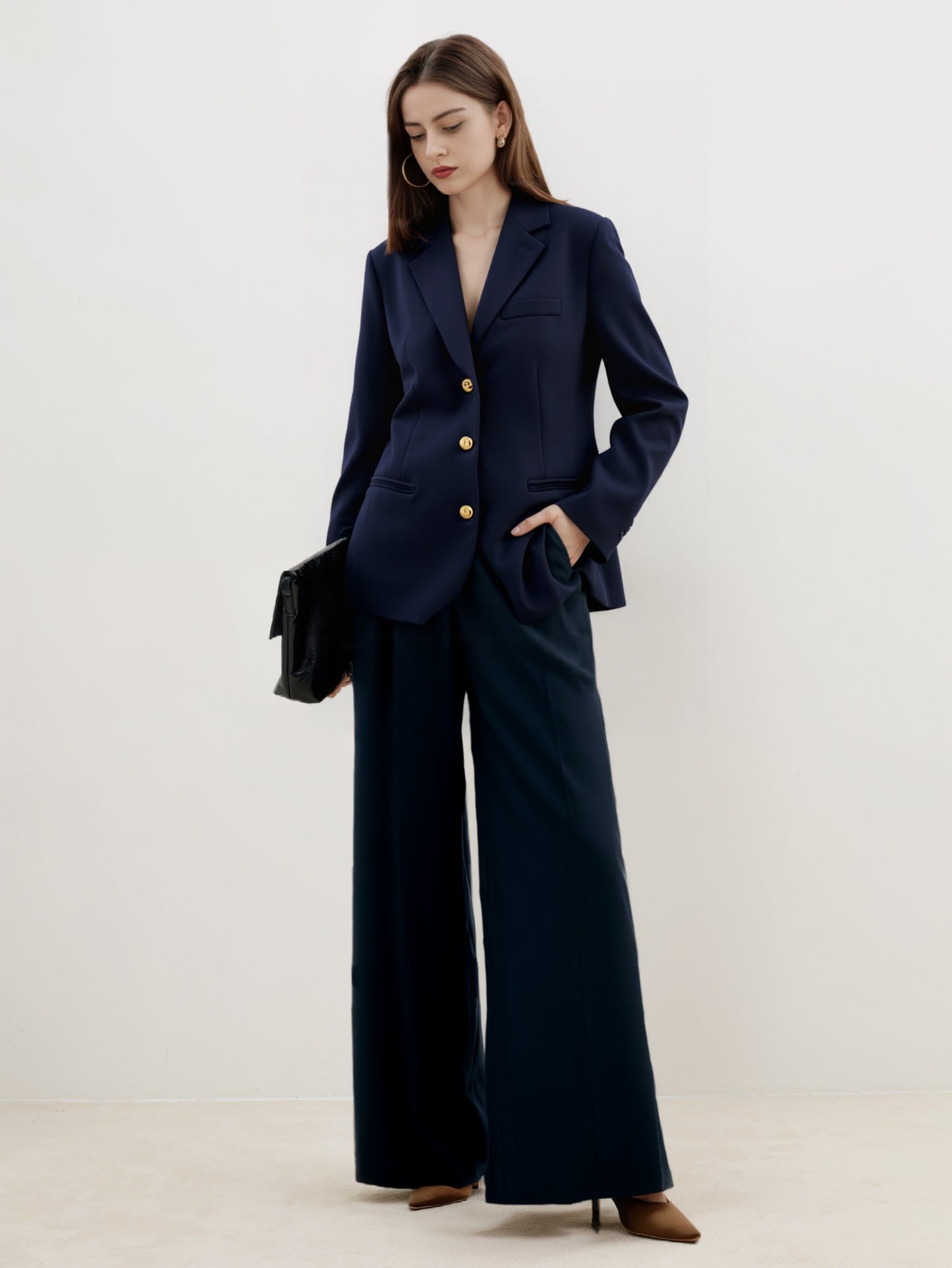 Blazer Sartoriale con Bottoni Dorati | Donatella